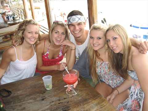 People in Joe's Oyster Bar in Mazatlán, Sinaloa, Mexico